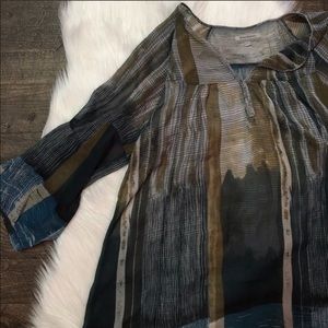 World market sheer tribal high low top